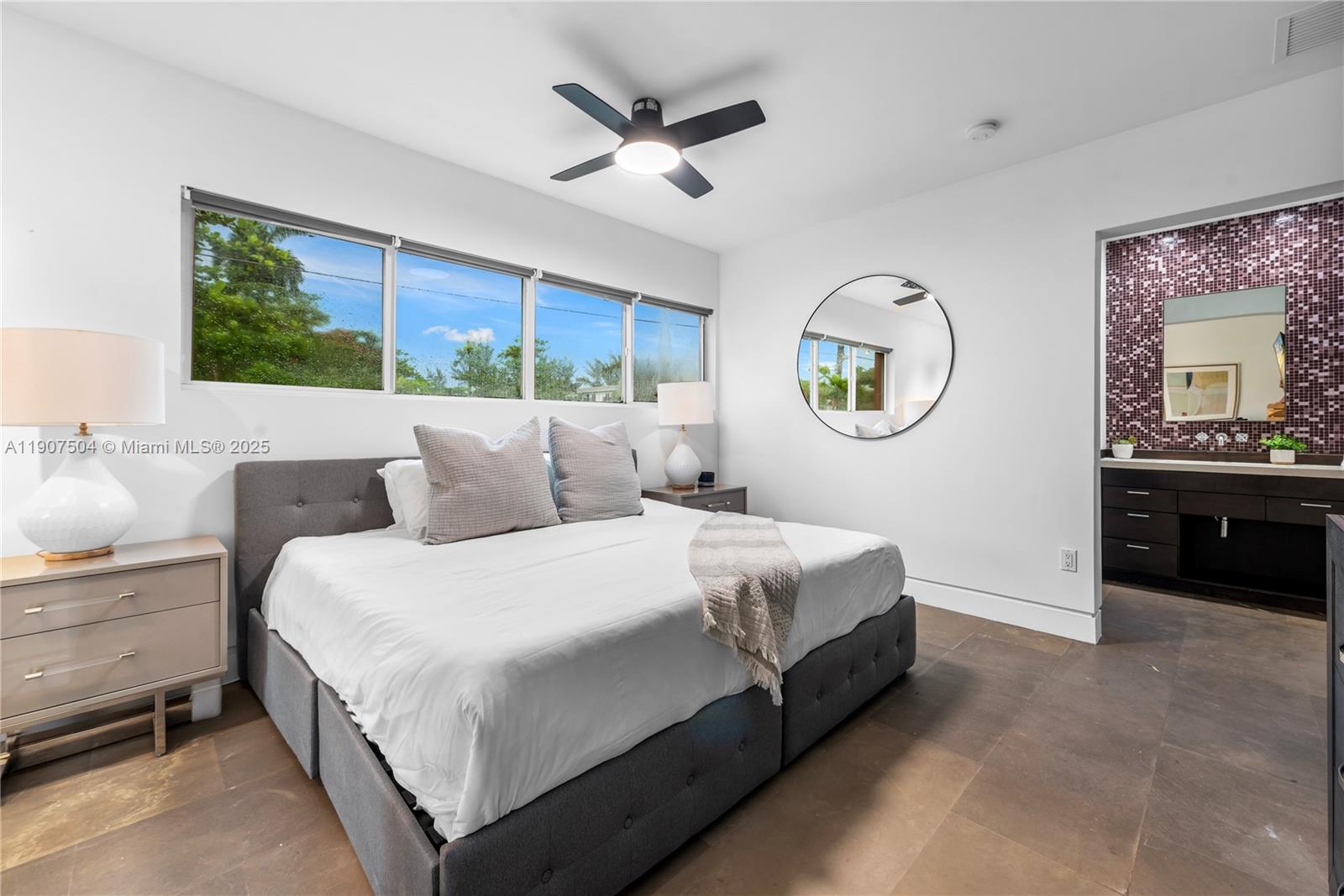 1606 S Bayshore Dr - Property Photo 34
