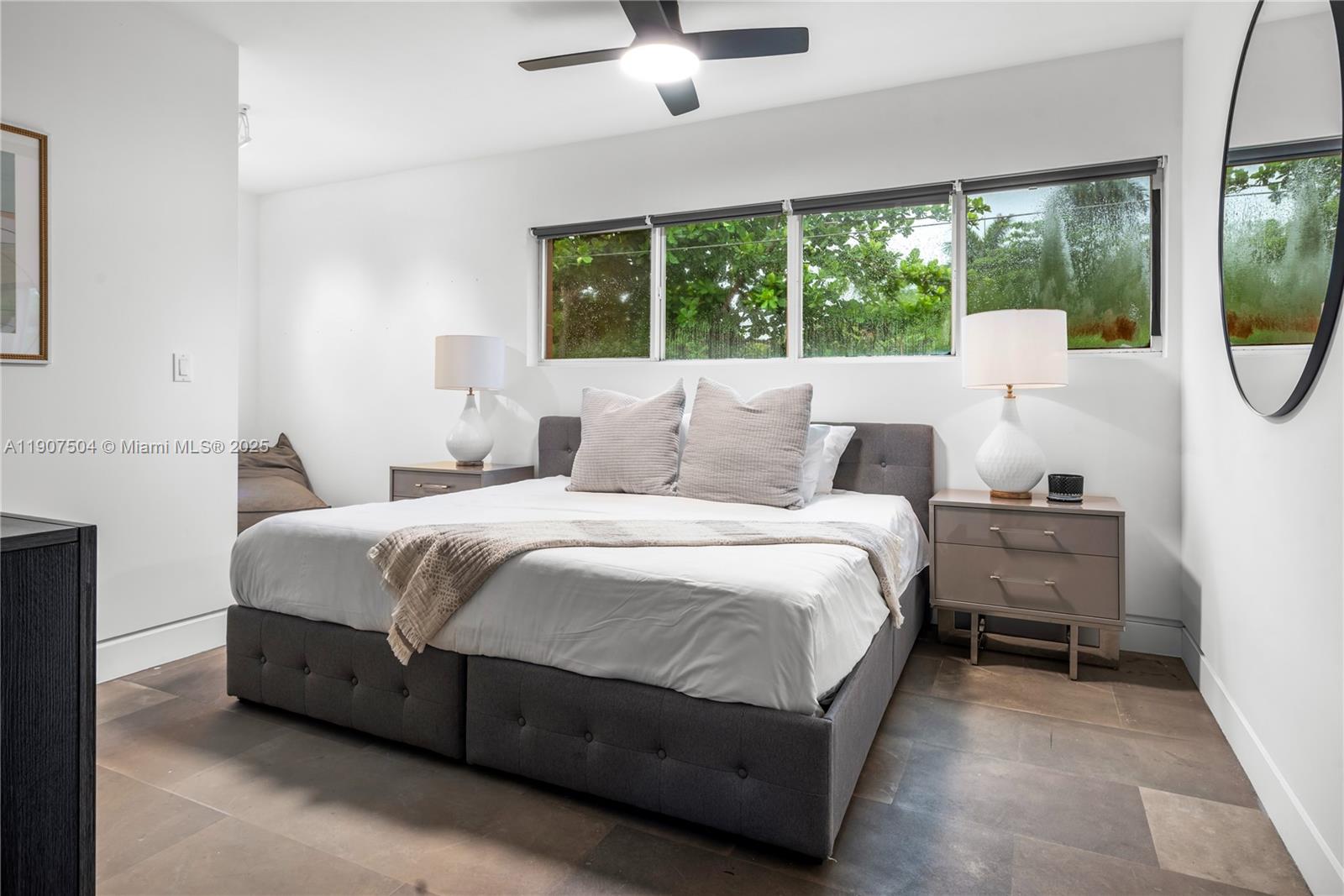1606 S Bayshore Dr - Property Photo 35