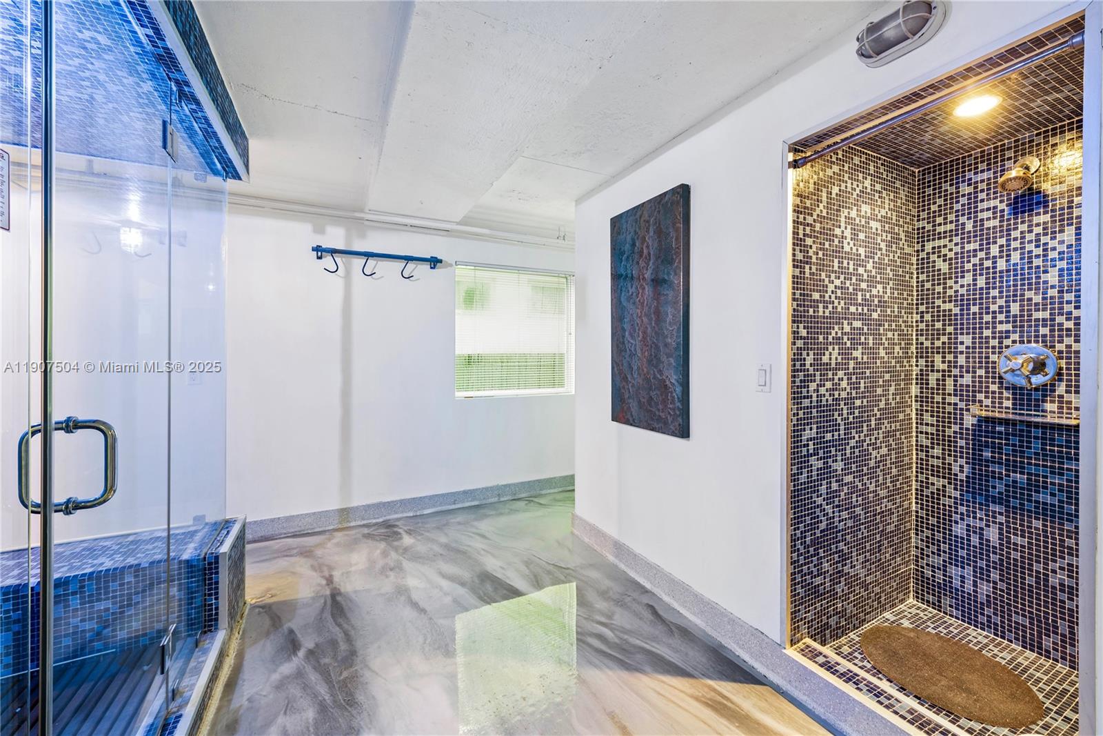 1606 S Bayshore Dr - Property Photo 49