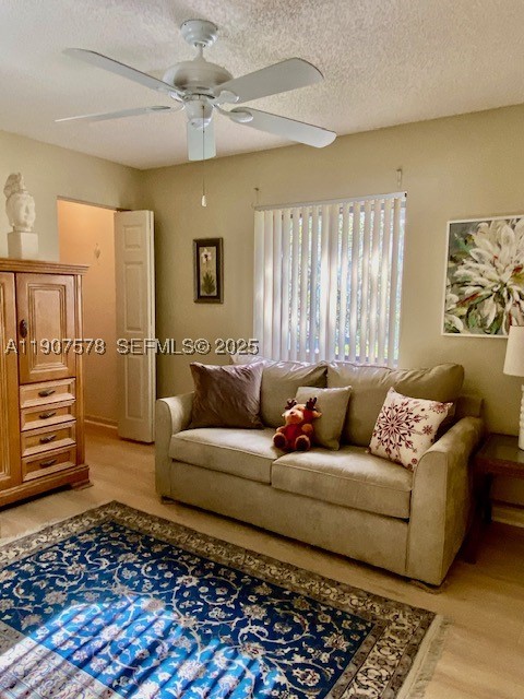 442 Pine Glen Ln D-2 Property Photo 21