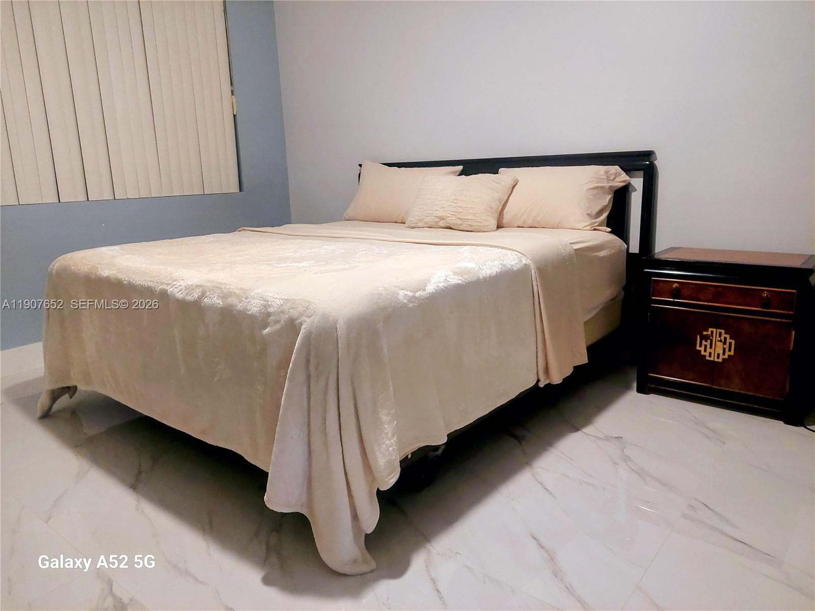 5005 Collins Ave 1523 Property Photo 9