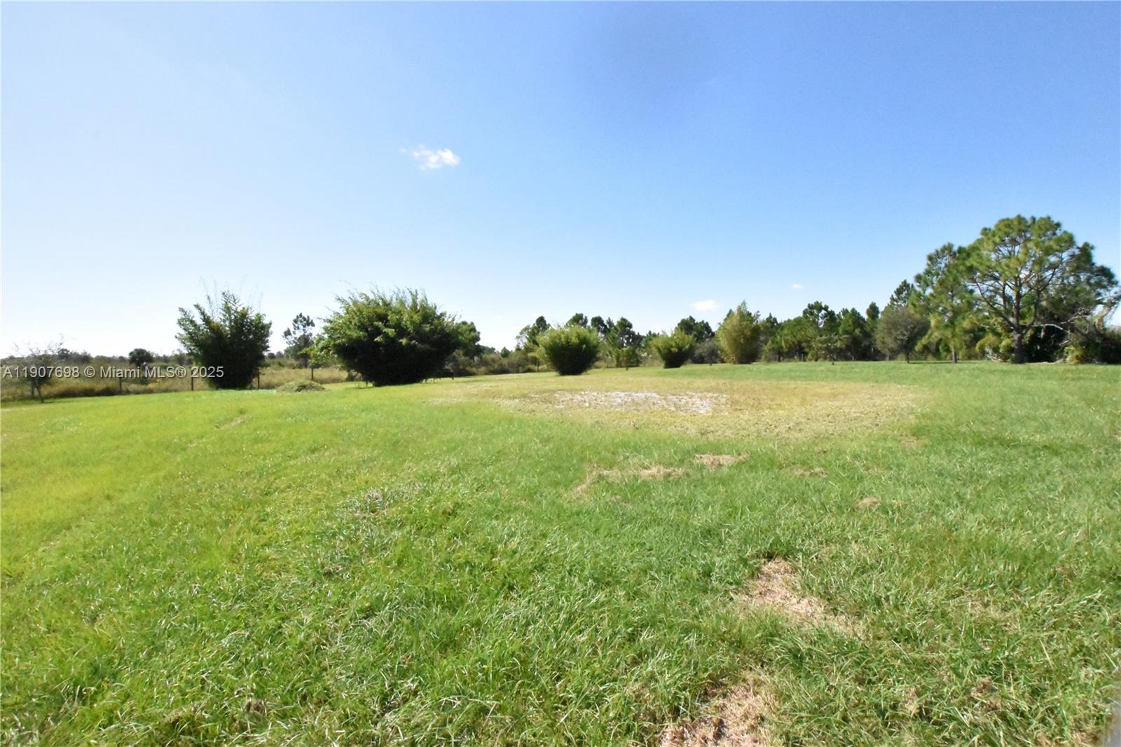 18036 Nw 272 Property Photo 2