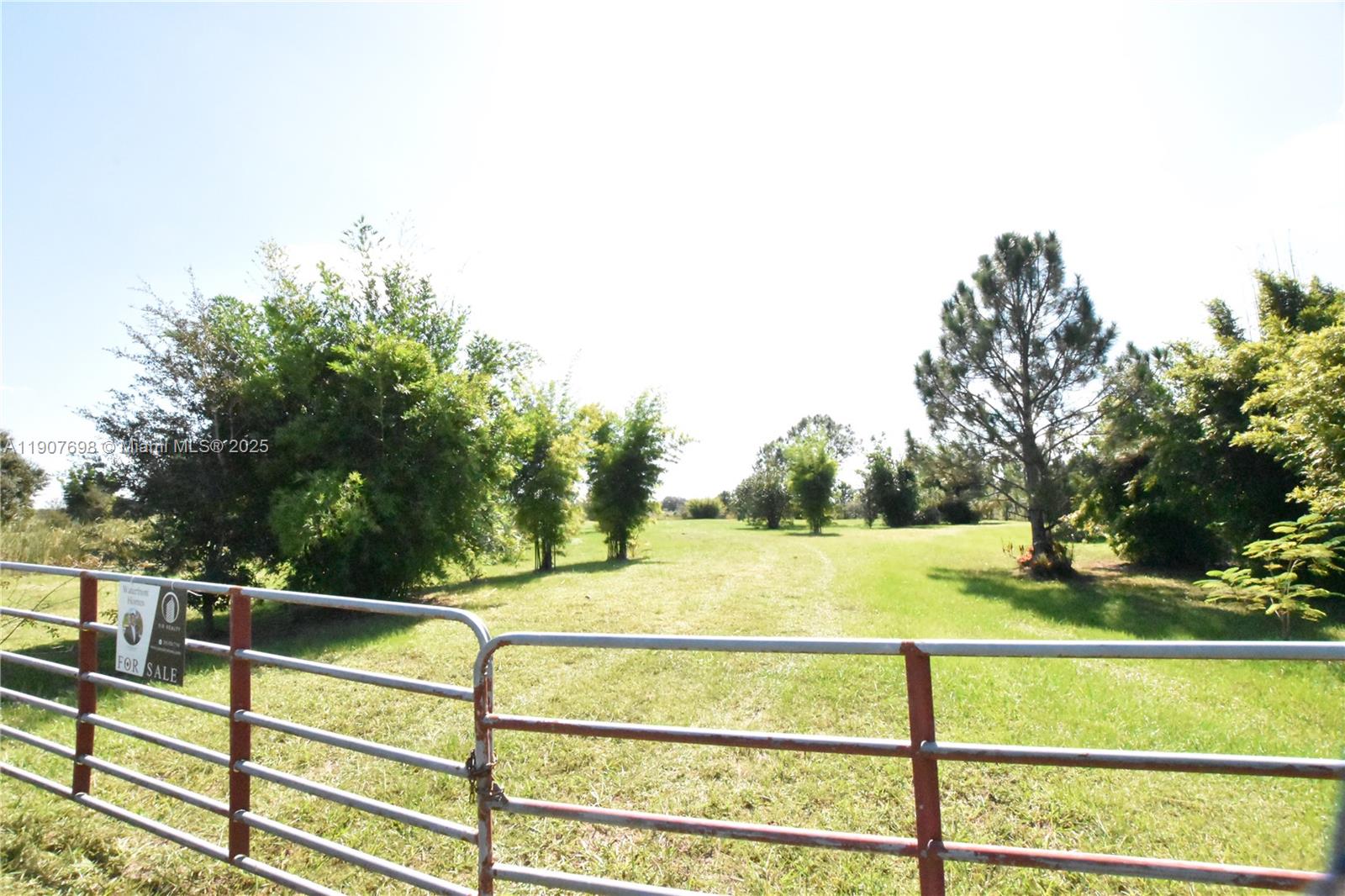 18036 Nw 272 Property Photo 15