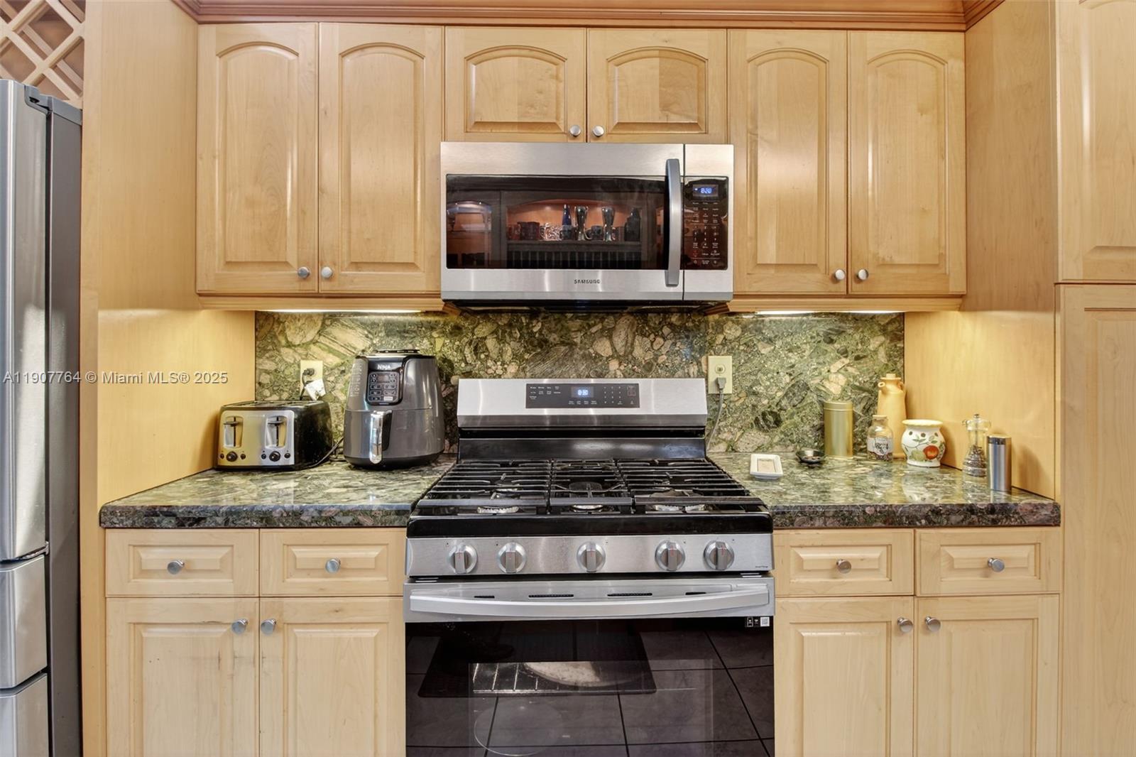 15010 Dunbarton Pl Property Photo 8