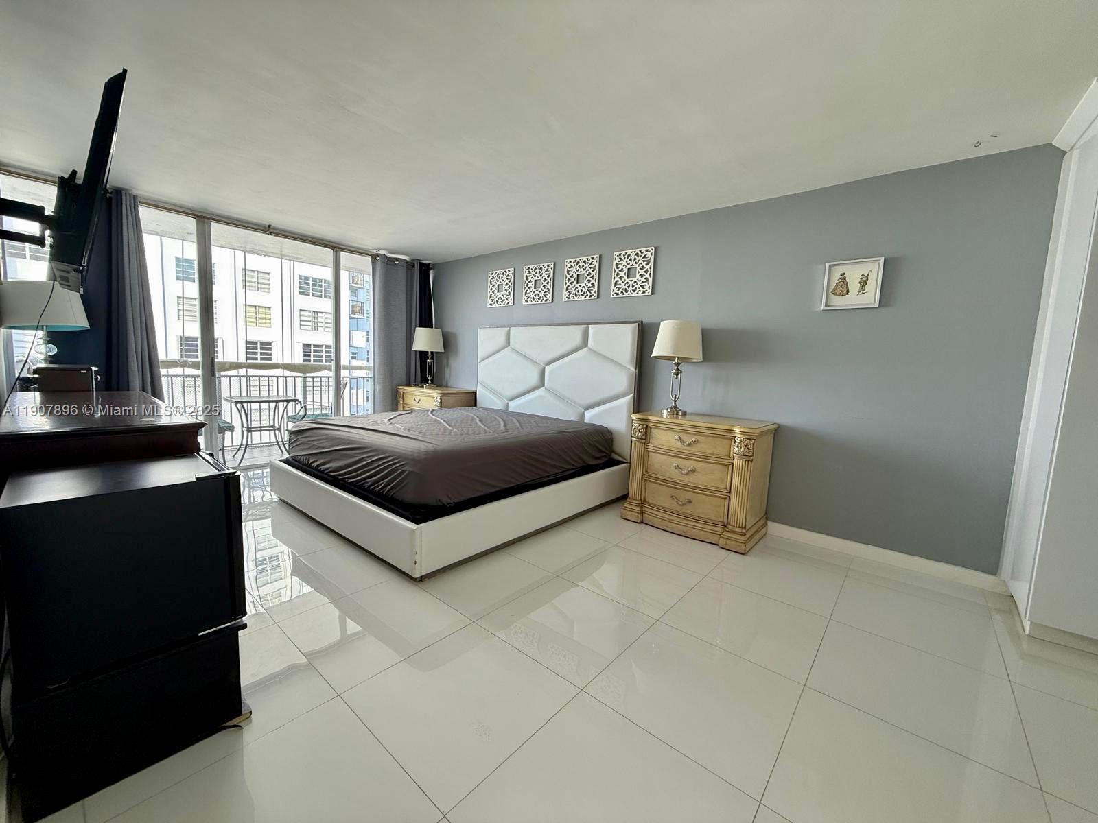 18051 Biscayne Blvd 1604 Property Photo 12