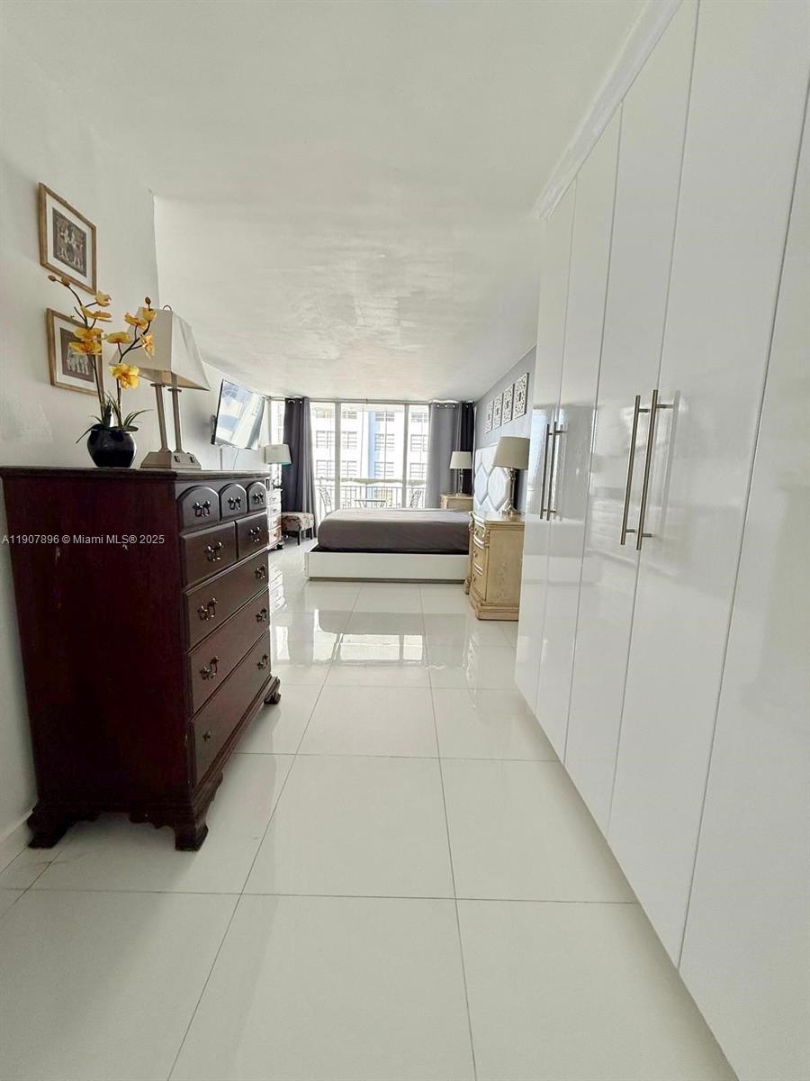 18051 Biscayne Blvd 1604 Property Photo 14