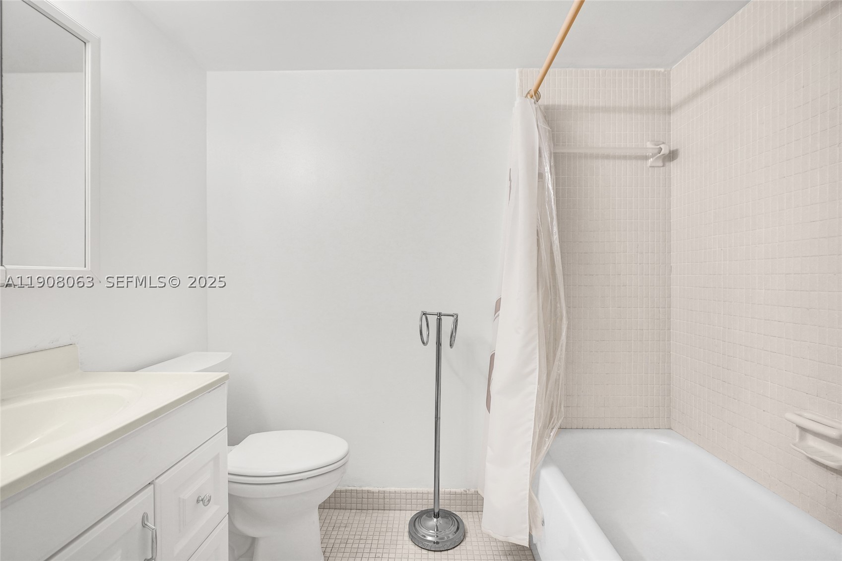 1425 Arthur St 301a Property Photo 19