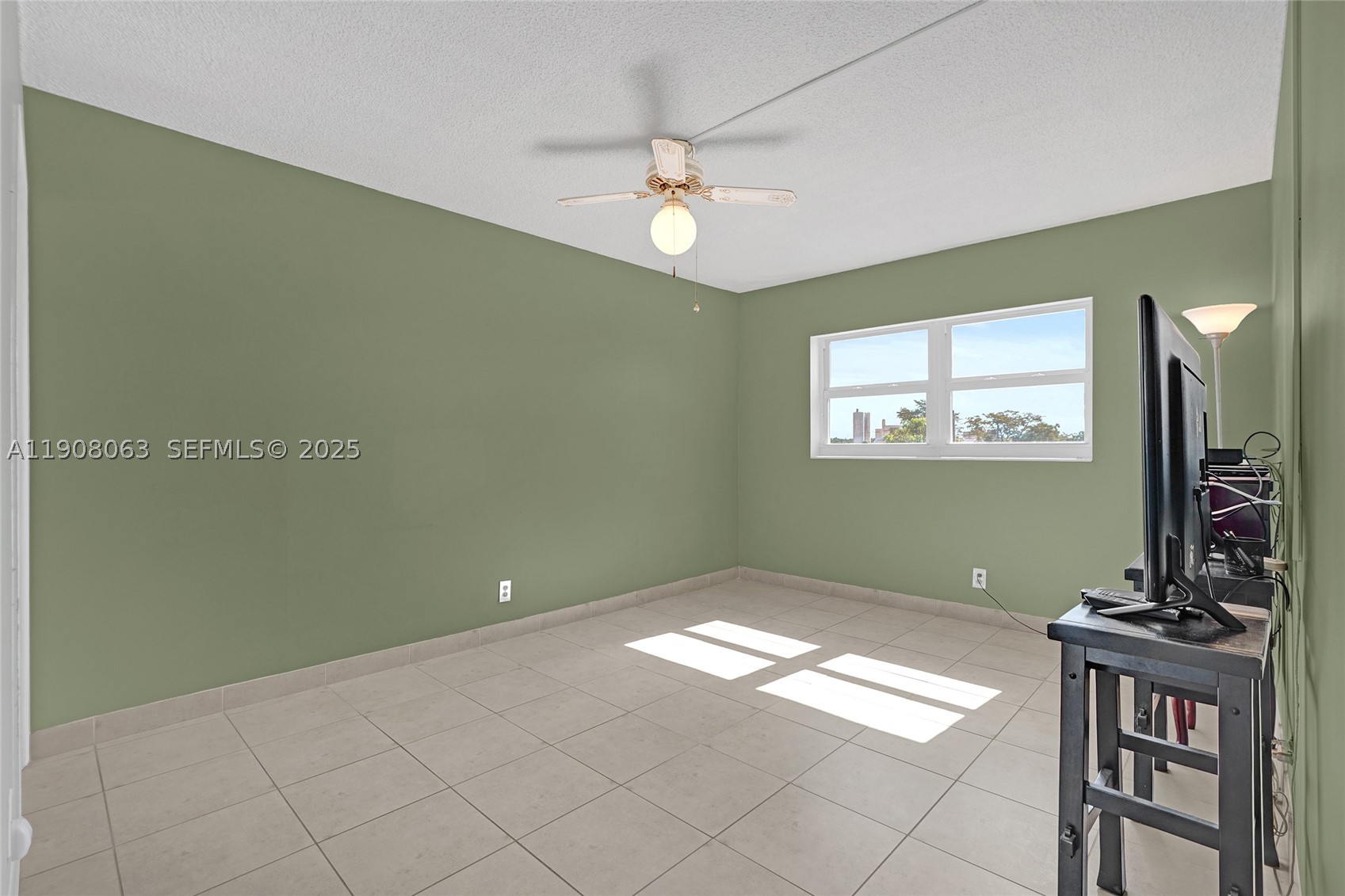 1425 Arthur St 301a Property Photo 28