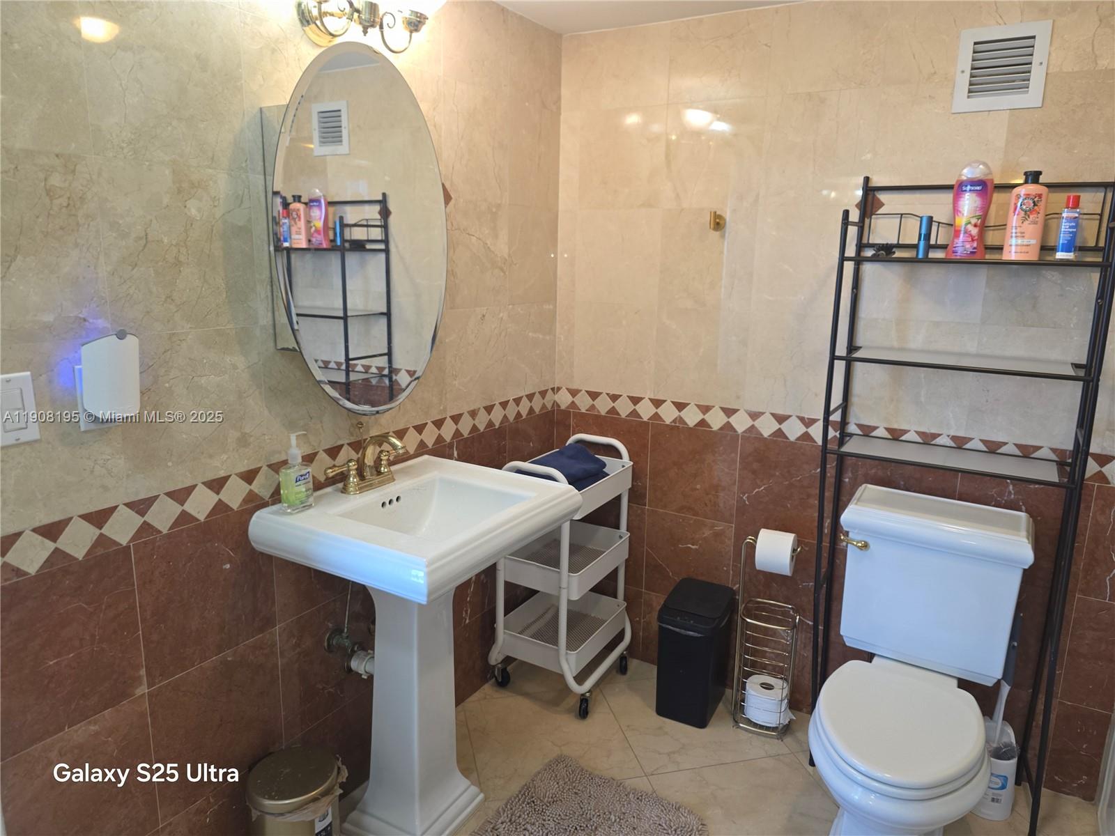 3725 S Ocean Dr 1401 Property Photo 16