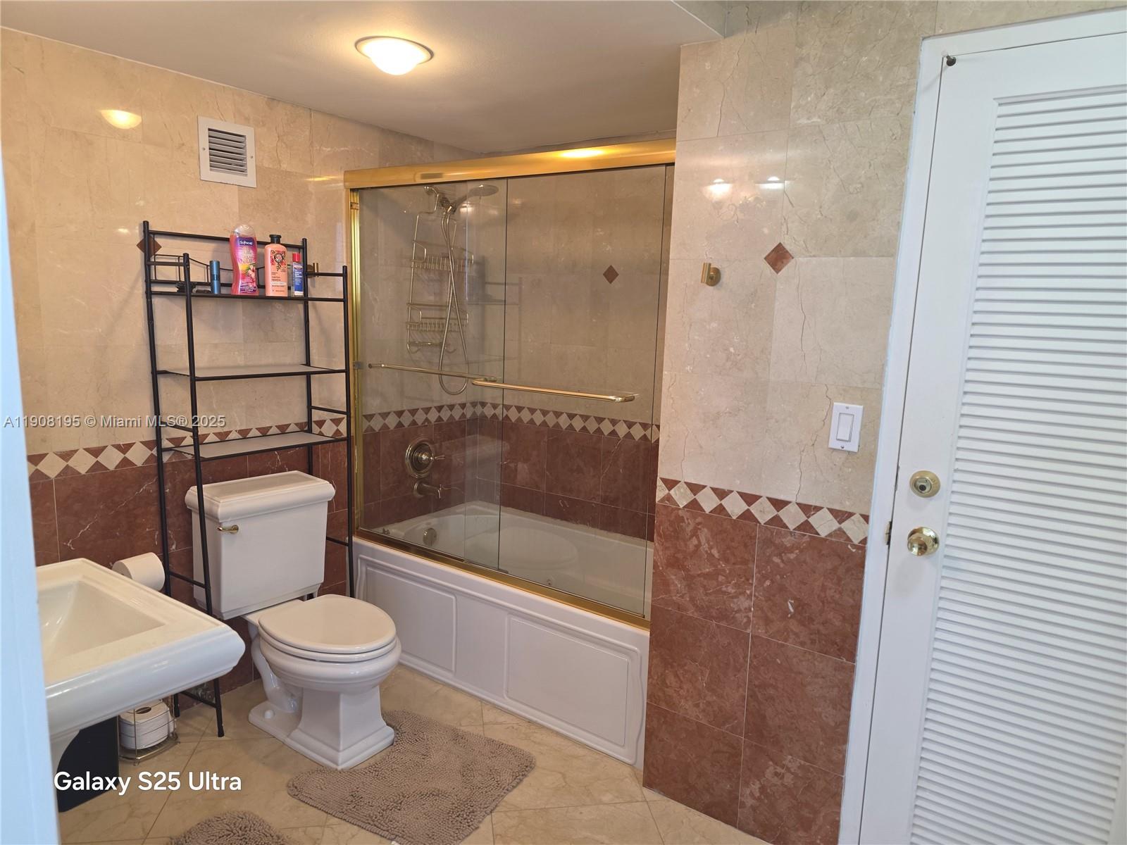 3725 S Ocean Dr 1401 Property Photo 18