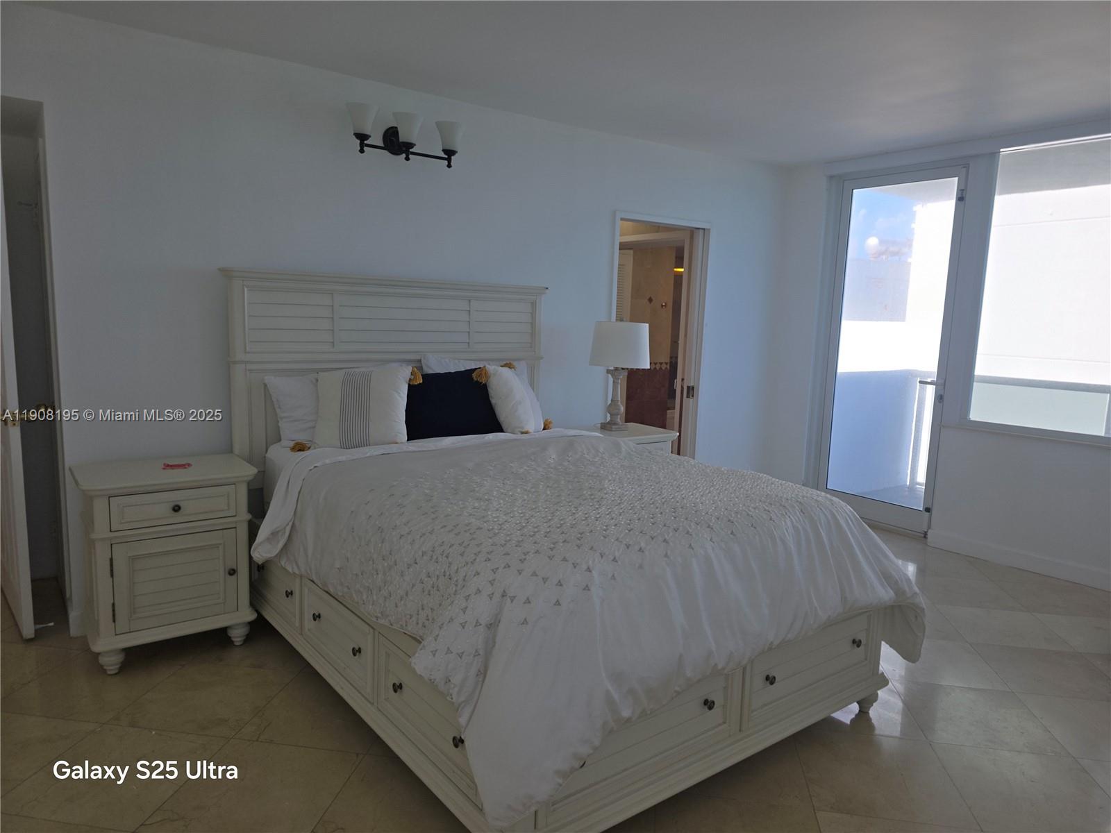 3725 S Ocean Dr 1401 Property Photo 23
