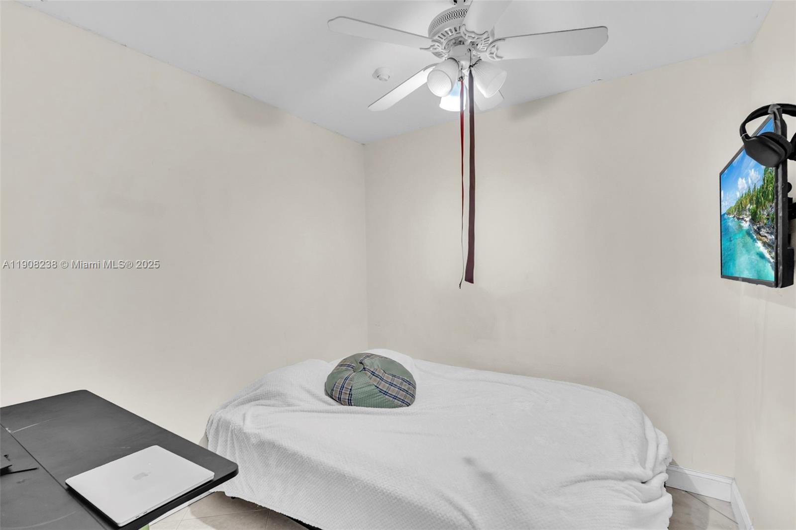 1821 Sw 98th Ter Property Photo 18