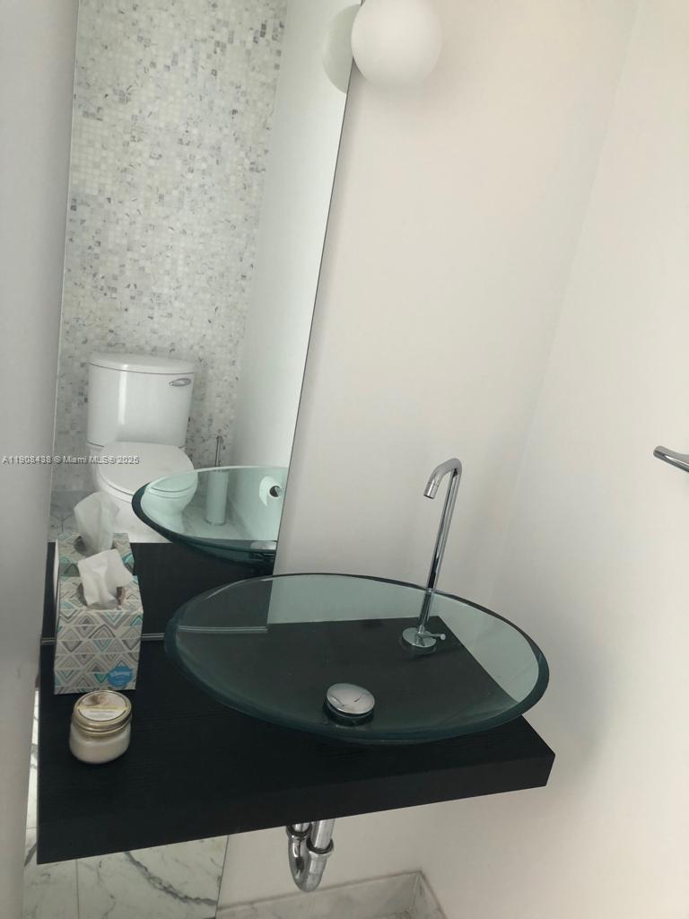200 Biscayne Boulevard Way 902 Property Photo 21