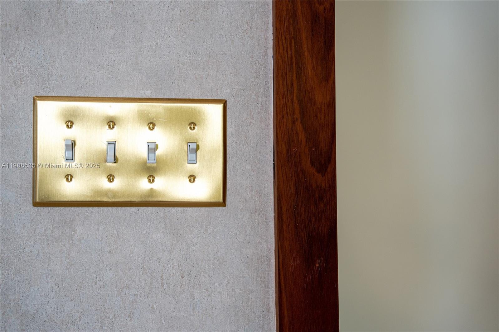 1244 Sw 14th St Property Photo 14