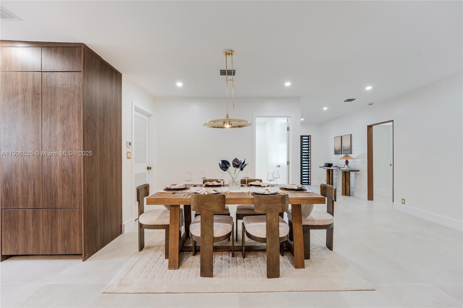 1244 Sw 14th St Property Photo 16