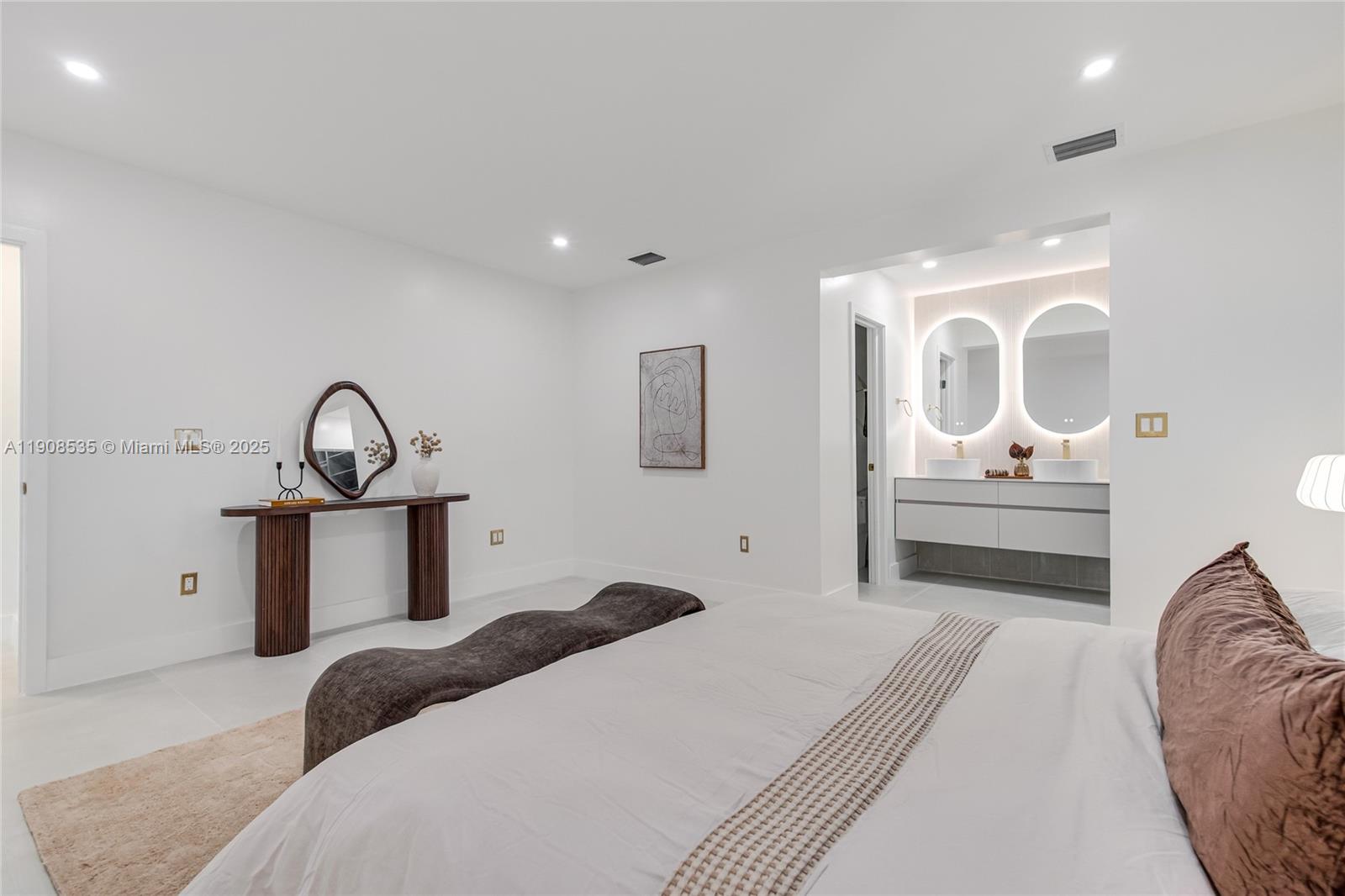 1244 Sw 14th St Property Photo 32