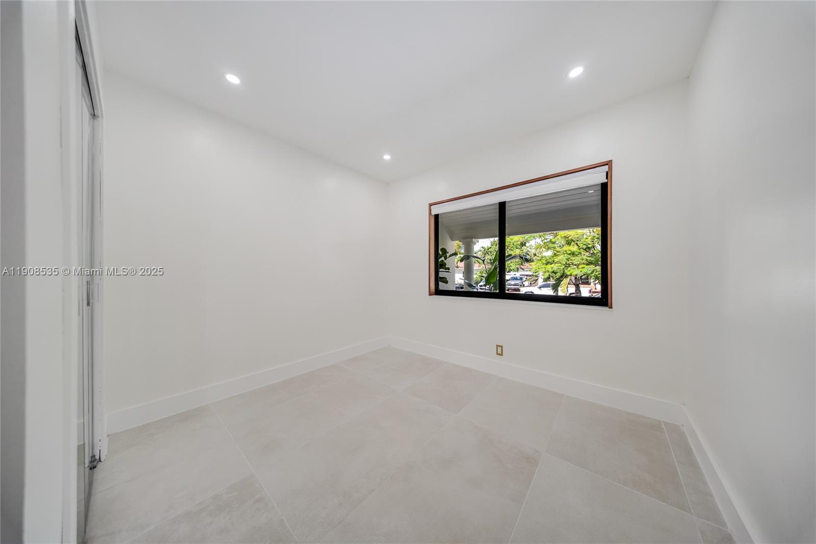 1244 Sw 14th St Property Photo 52