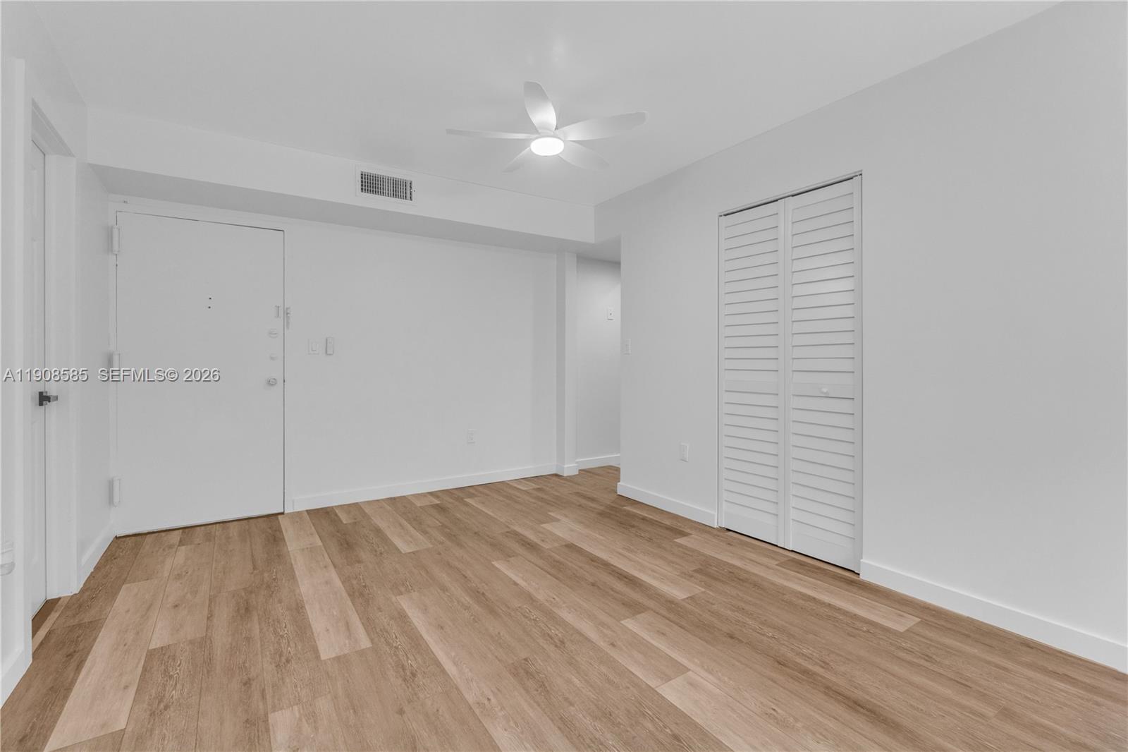 4709 Nw 7th St 204-9 Property Photo 32