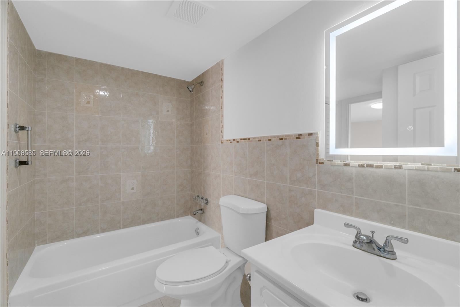4709 Nw 7th St 204-9 Property Photo 49