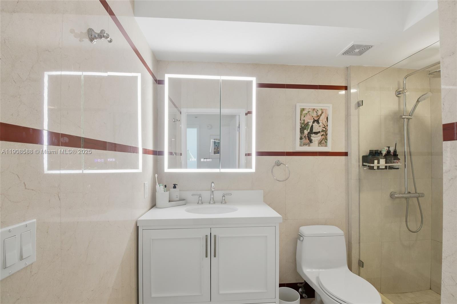 110 Washington Ave 2420 Property Photo 15