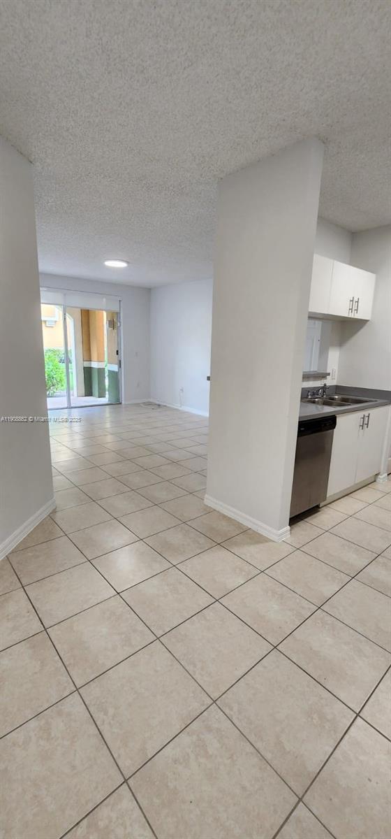 A11908862 Property Photo 10