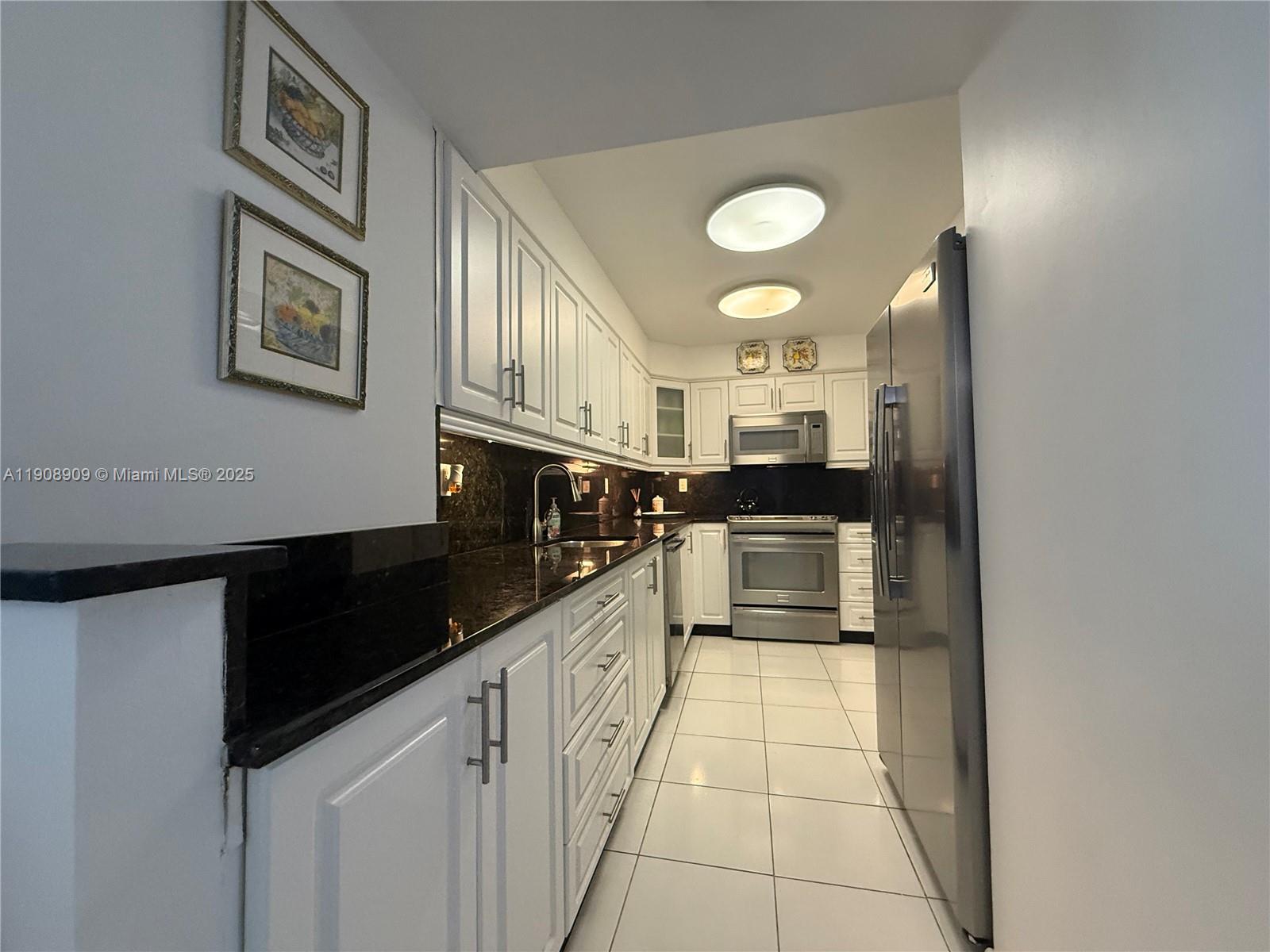 9511 Collins Ave 1208 Property Photo 12