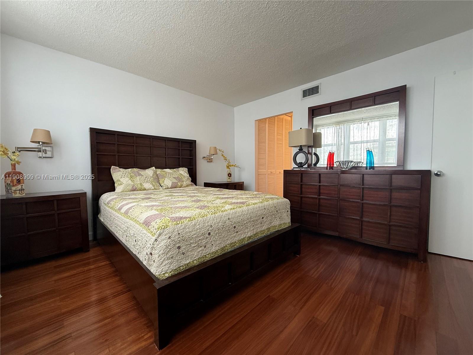 9511 Collins Ave 1208 Property Photo 18