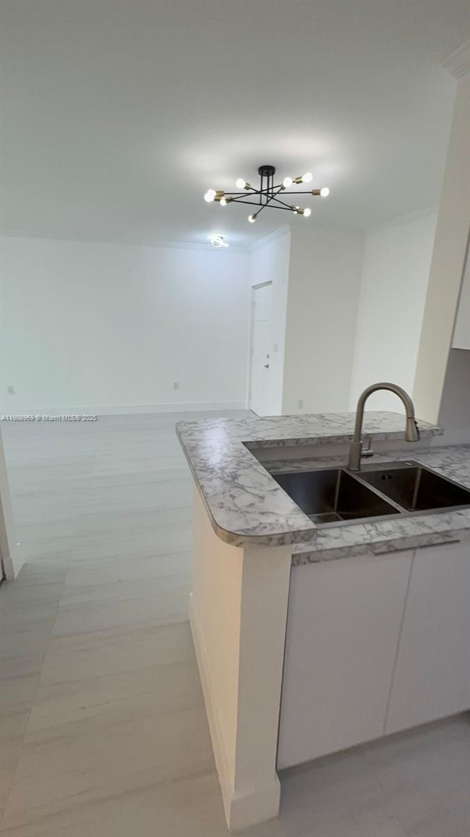 17100 N Bay Rd 1617 Property Photo 5