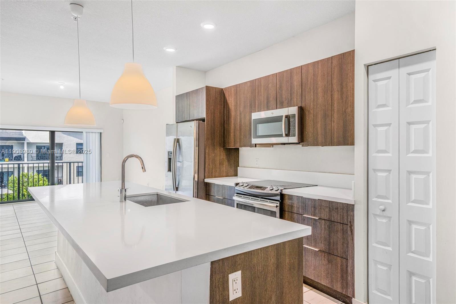 7865 Nw 104th Ave 33 Property Photo 11