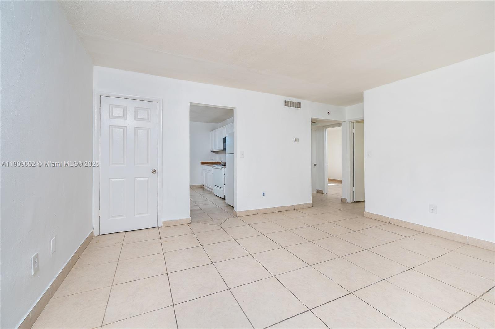 520 Sw Krome Ter Property Photo 7