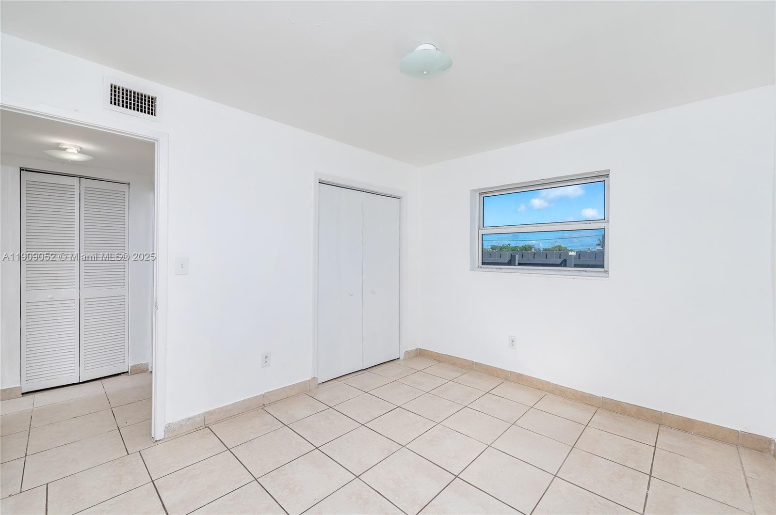 520 Sw Krome Ter Property Photo 10