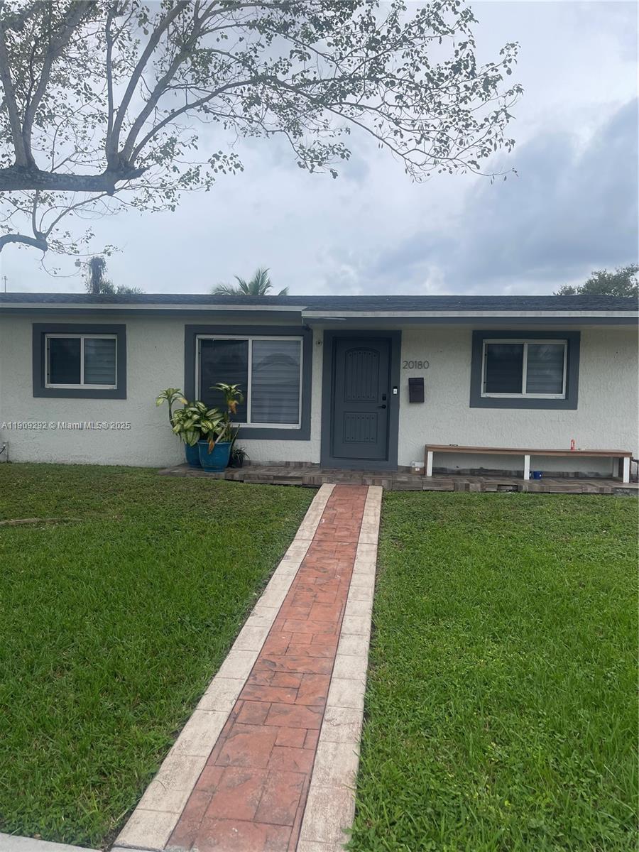 20180 Nw 14th Ct Property Photo 1
