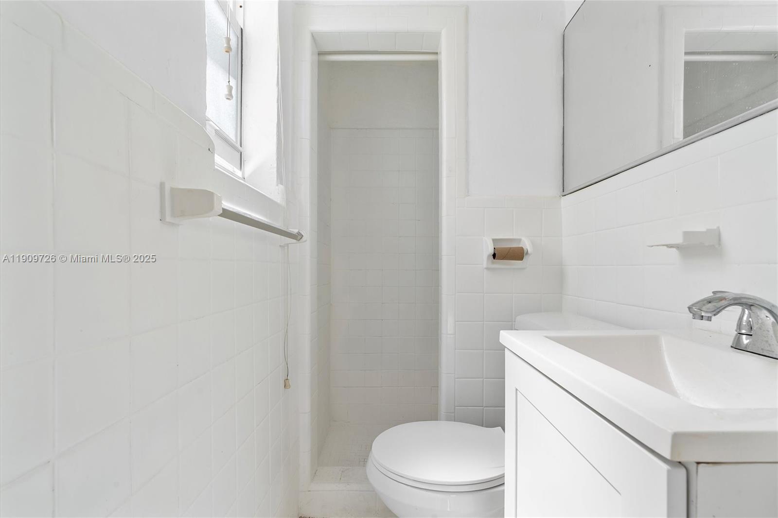 420 78th St Property Photo 22