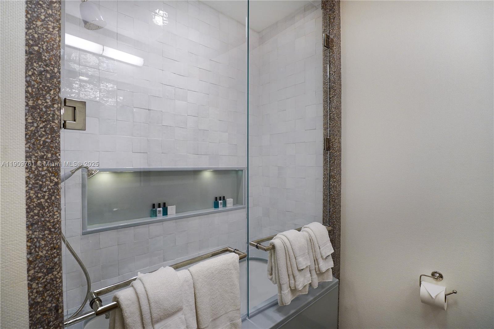 4401 Collins Ave Ph South Property Photo 78