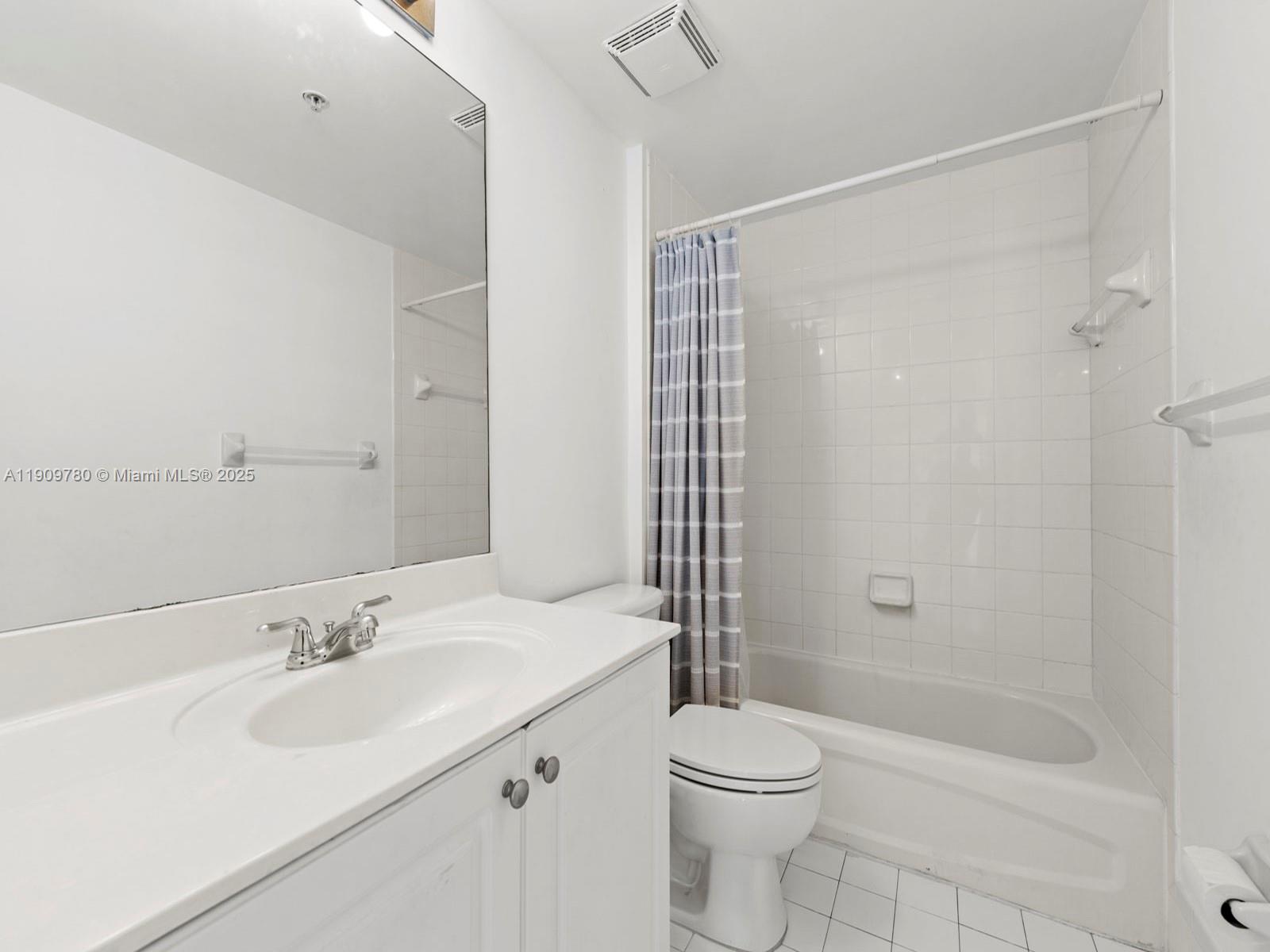 1627 Sw 37th Ave 1103 Property Photo 15