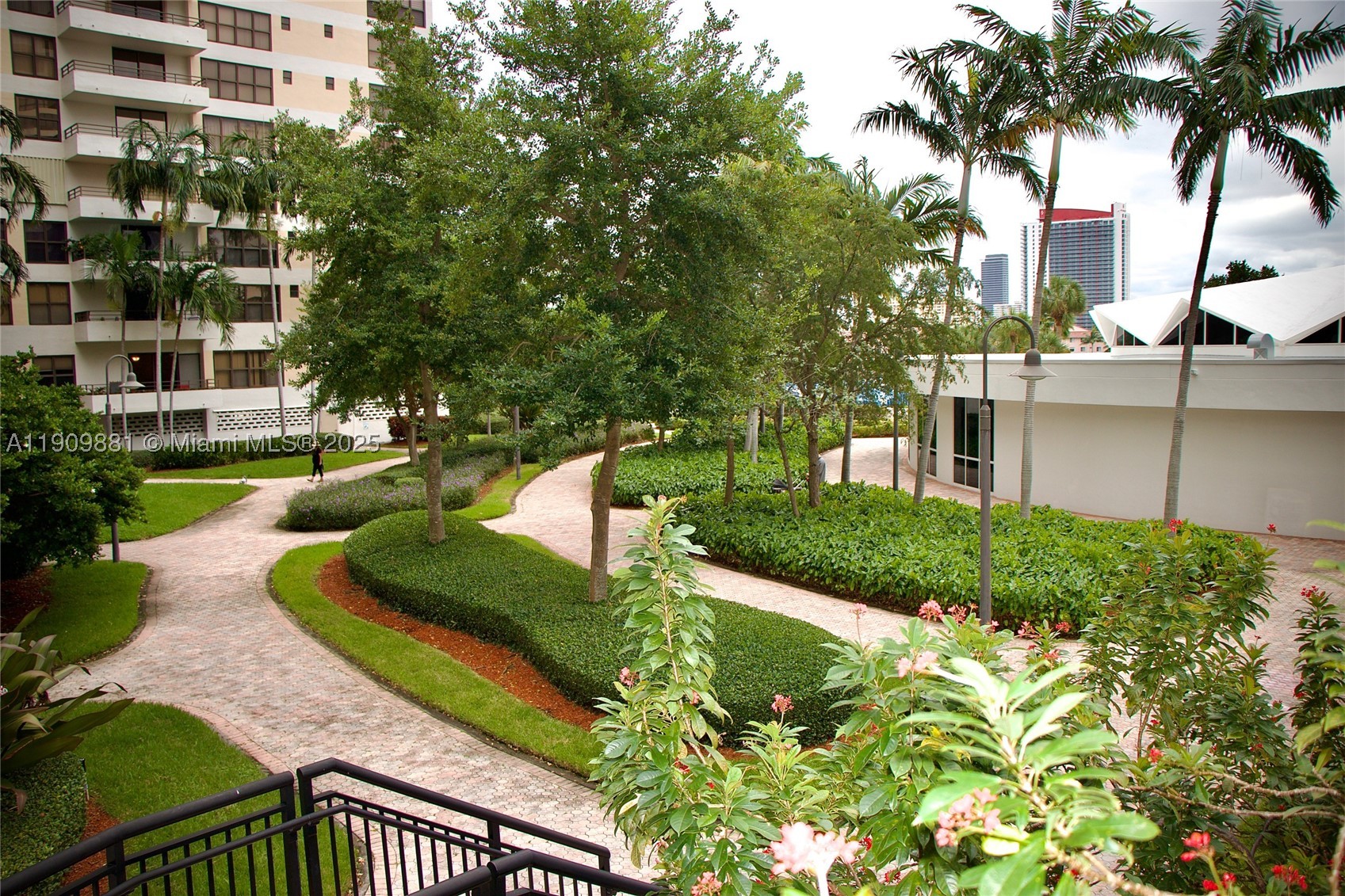 500 Three Islands Blvd 920 Property Photo 3