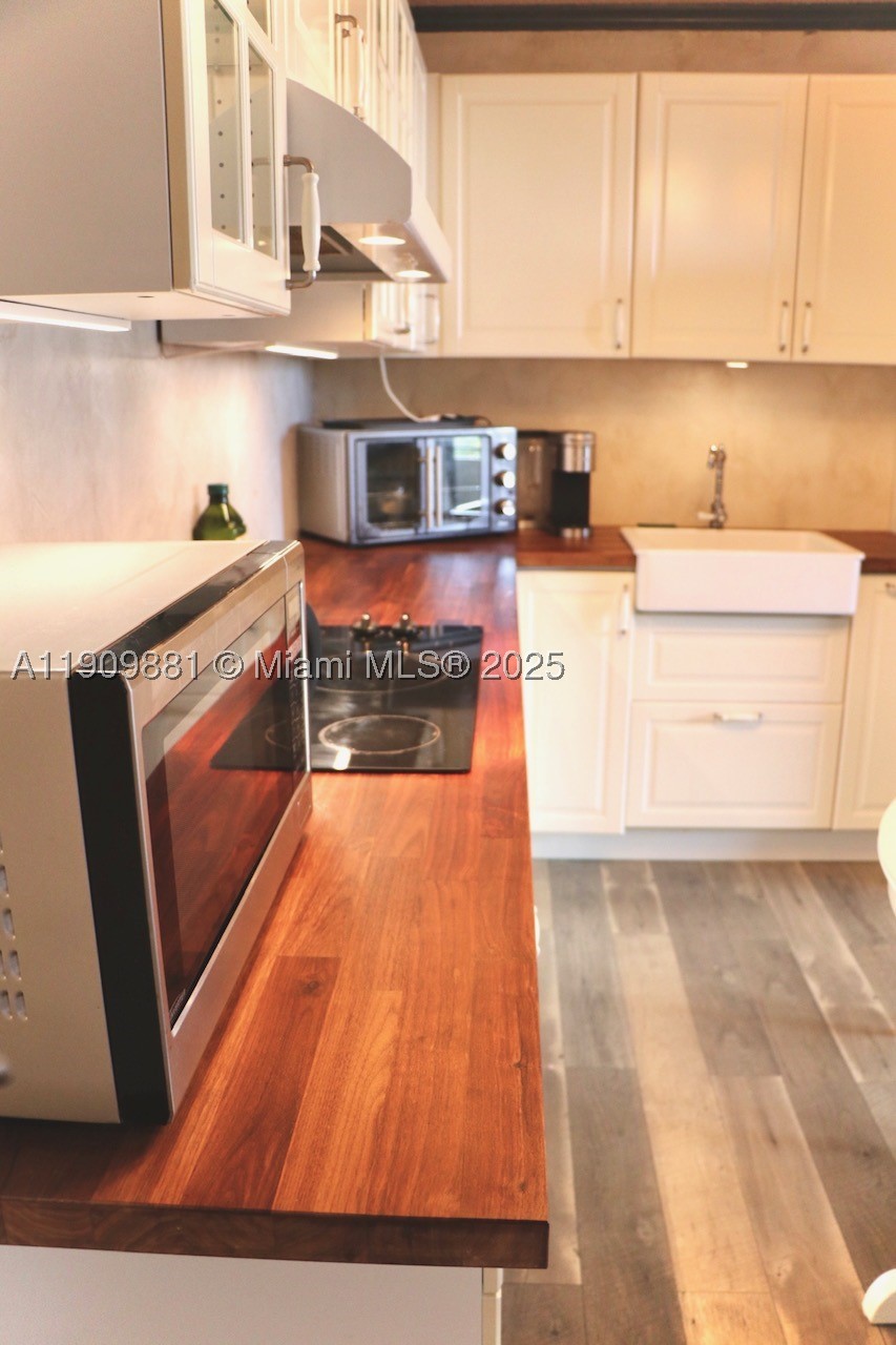 500 Three Islands Blvd 920 Property Photo 14