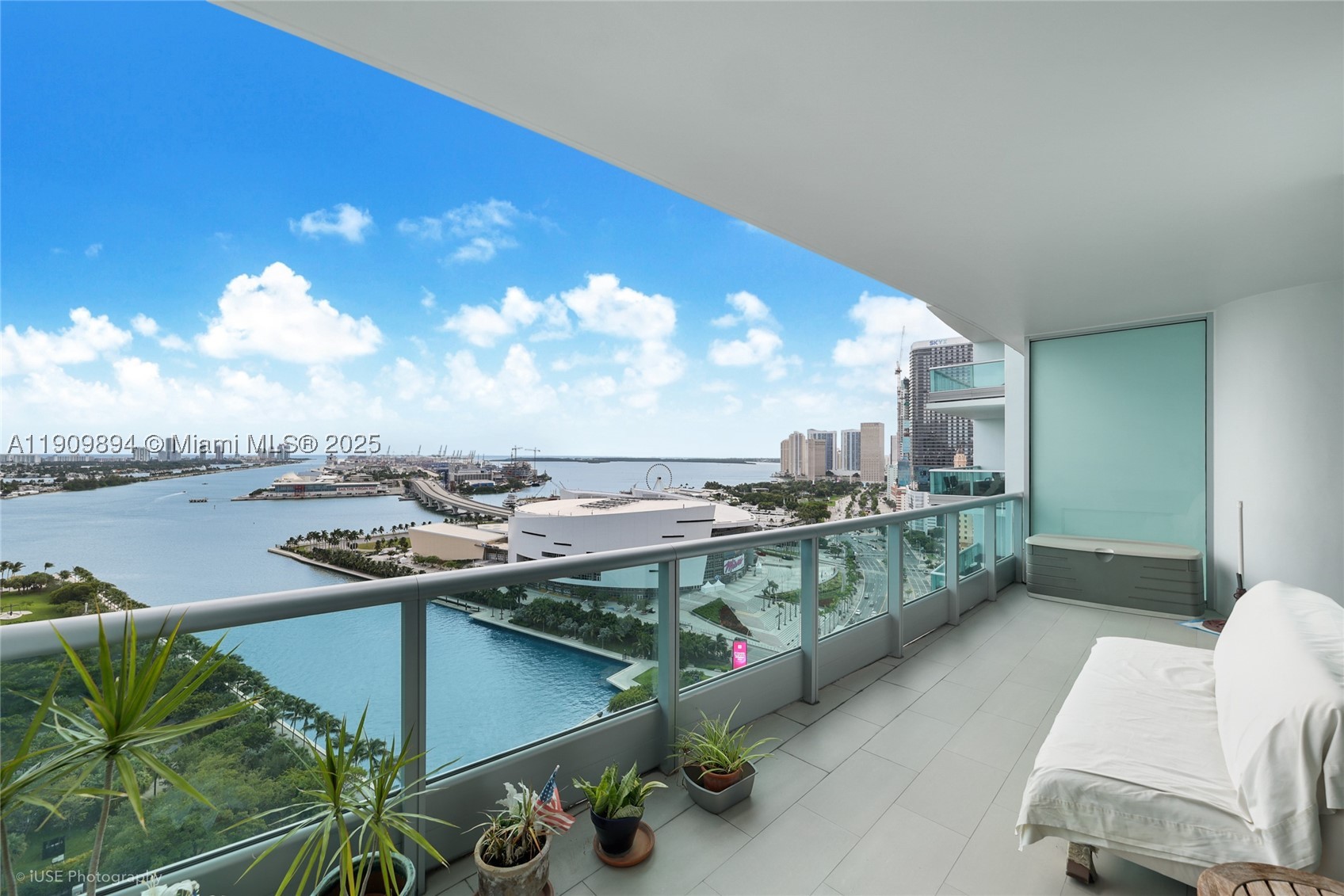 900 Biscayne Blvd 2602 Property Photo 2