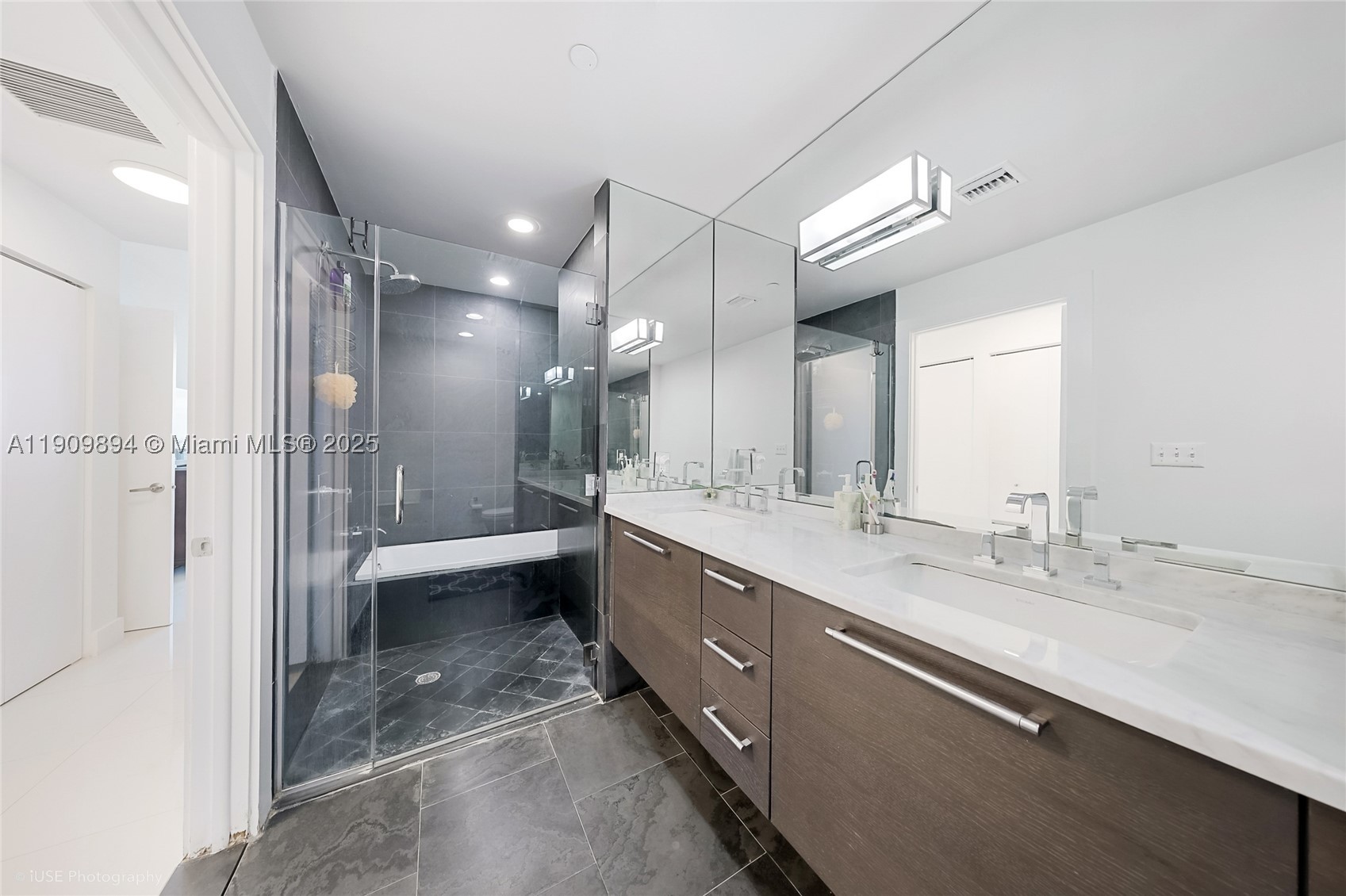 900 Biscayne Blvd 2602 Property Photo 3