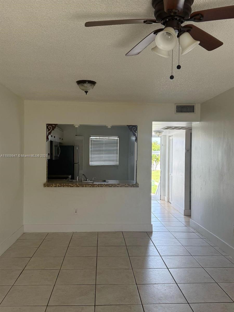 438 Ne 210th Cir Ter 202-4b Property Photo 7