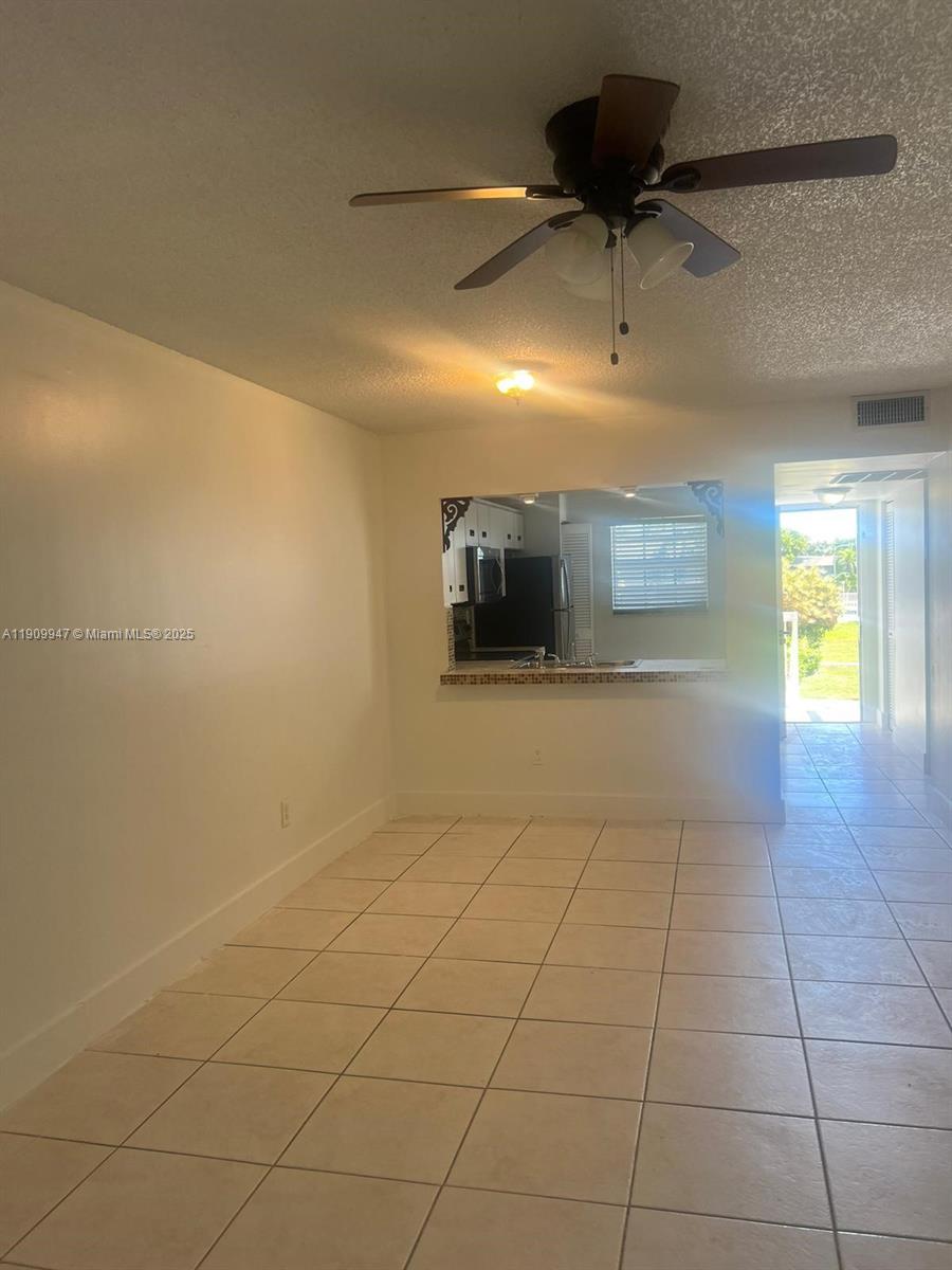 438 Ne 210th Cir Ter 202-4b Property Photo 20