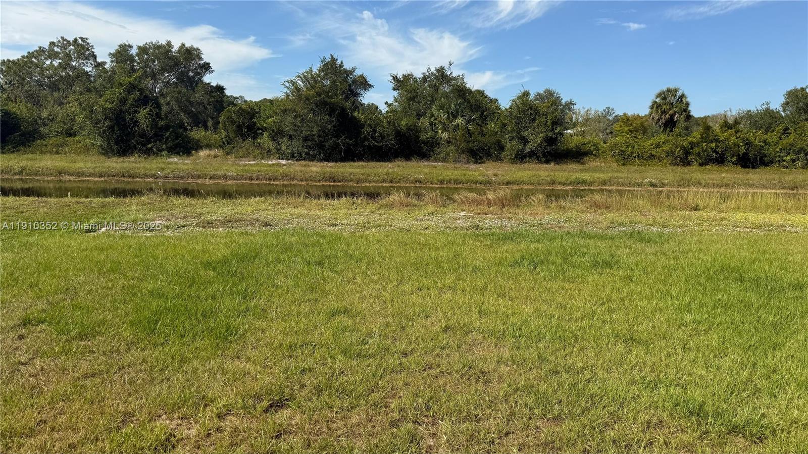 A11910352 Property Photo 31