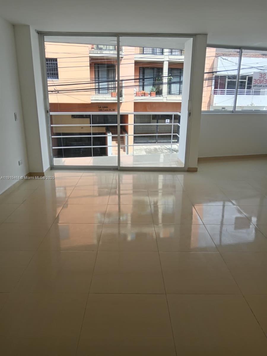 Calle 2 Oeste #24a174 Miraflor 101 Property Photo 7