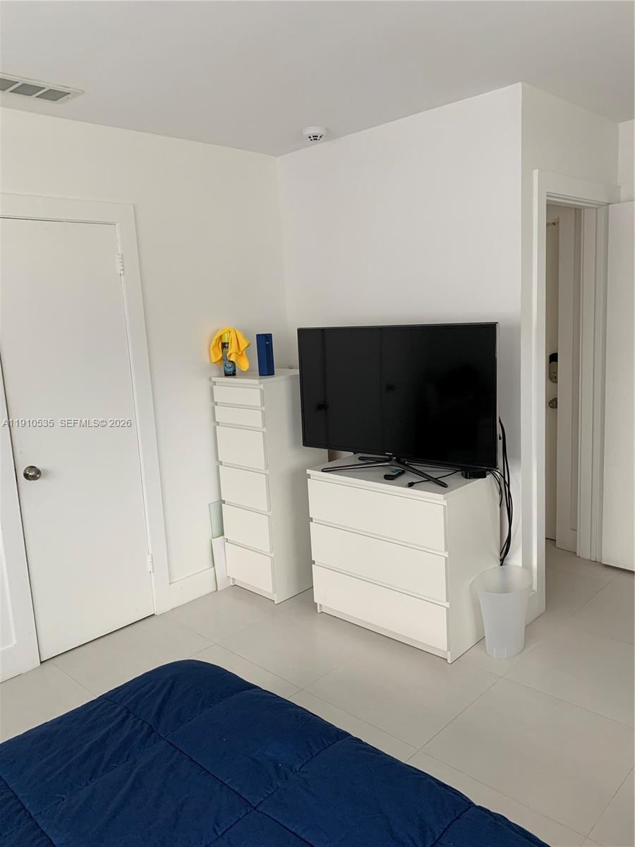 1501 Arthur St 10 Property Photo 12