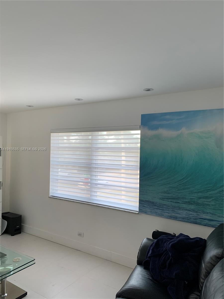 1501 Arthur St 10 Property Photo 25