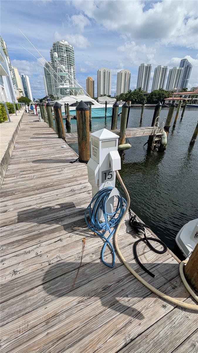 400 Sunny Isles Blvd Property Photo 2