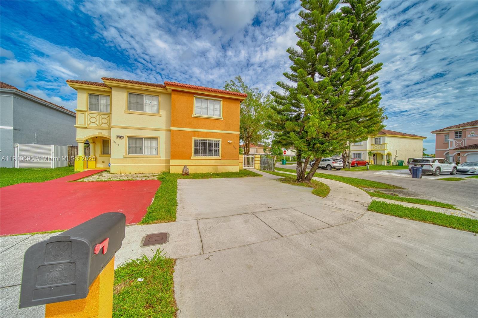 13527 Sw 264th Ter Property Photo 1