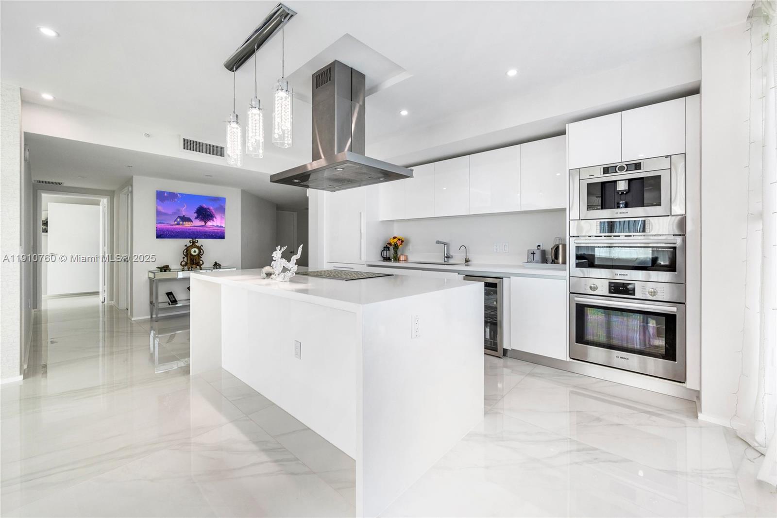 330 Sunny Isles Blvd 5-1908 Property Photo 15