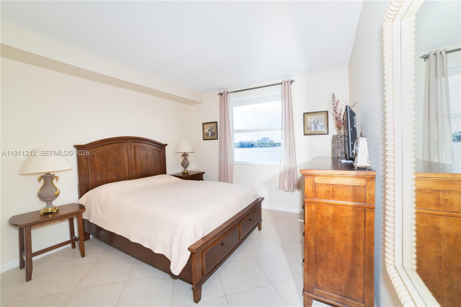 17150 N Bay Rd 2207 Property Photo 28