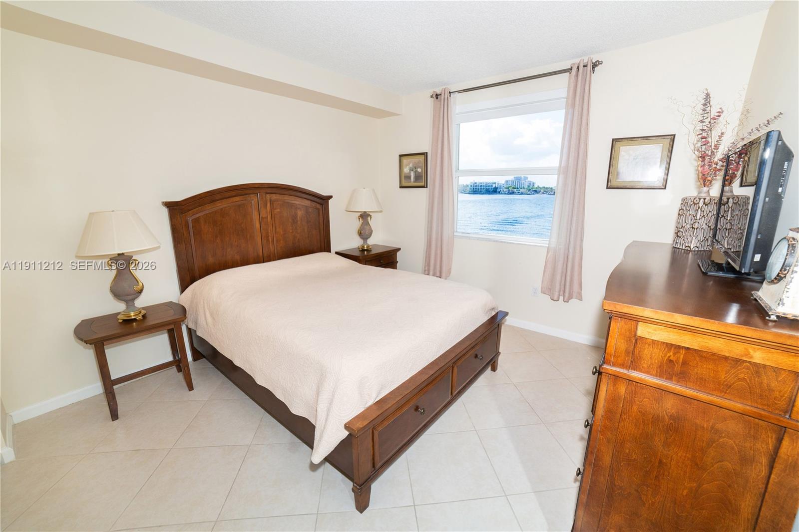 17150 N Bay Rd 2207 Property Photo 29